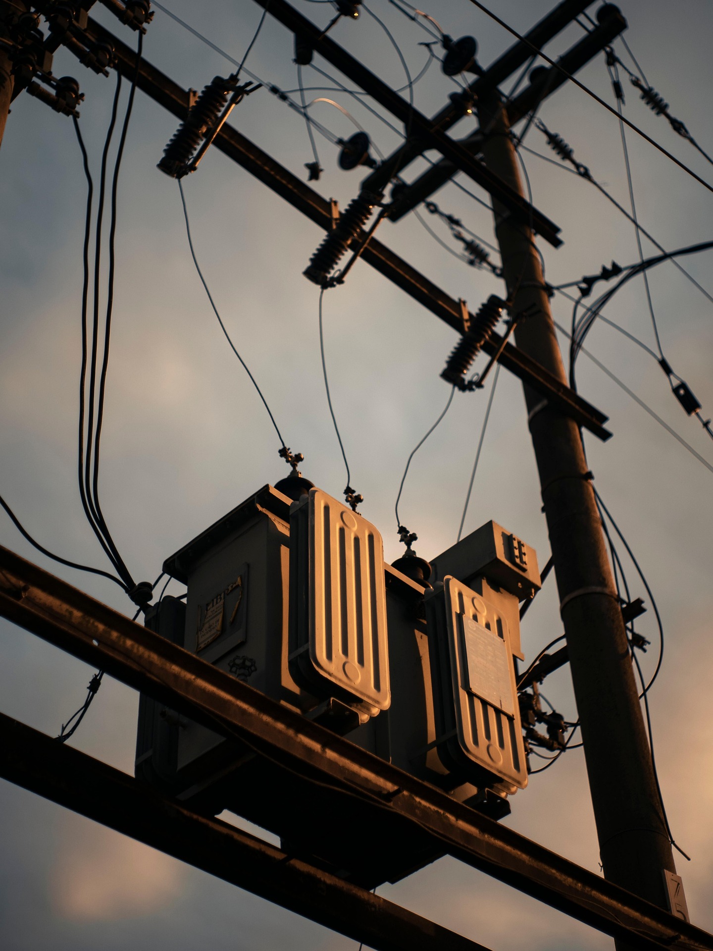 cable-6984649_1920
